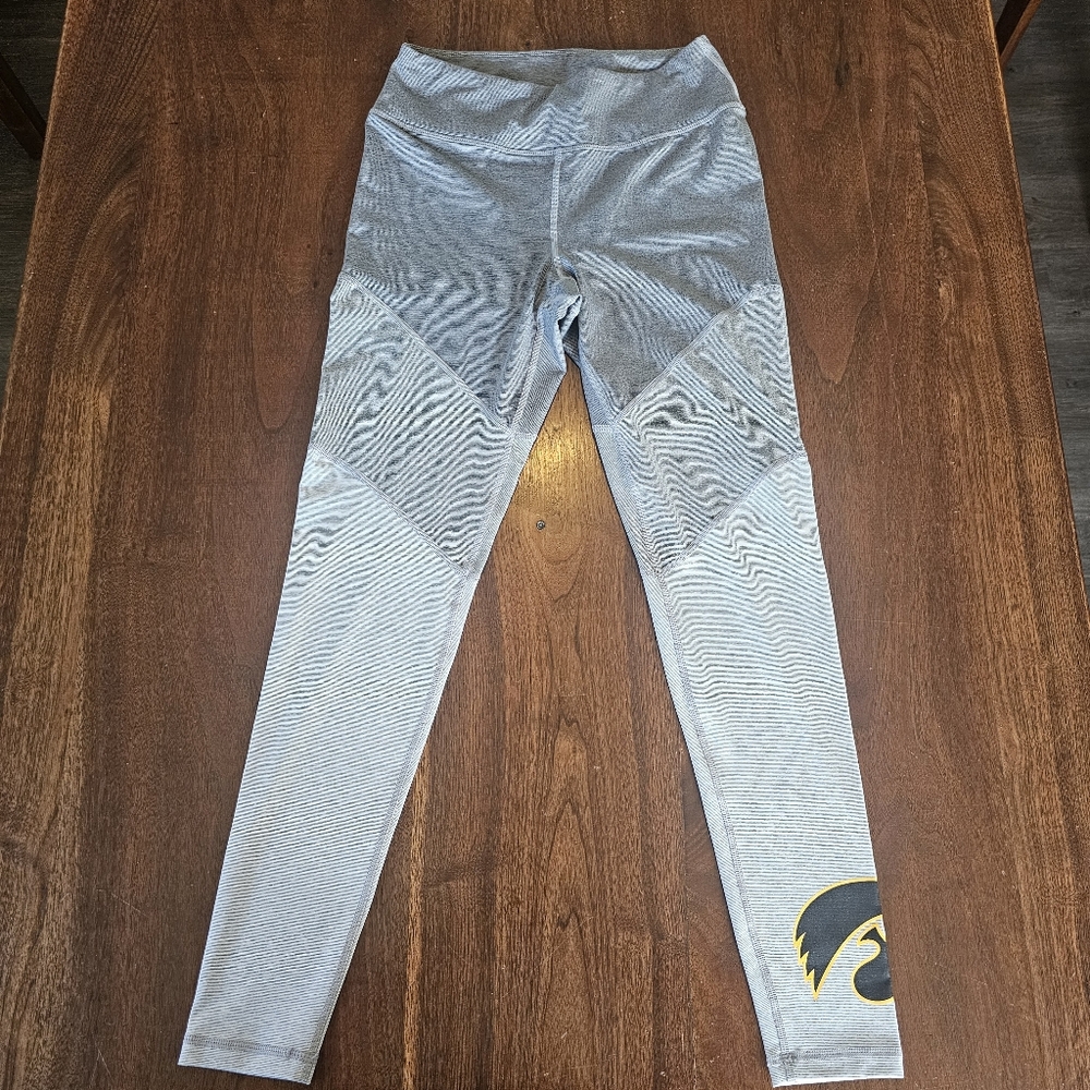 Womens Iowa Hawkeyes Leggings in Gray Size Meduim